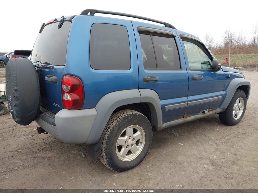 1J4GL48K95W508954 2005 JEEP LIBERTY (NORTH AMERICA) photo no. 4