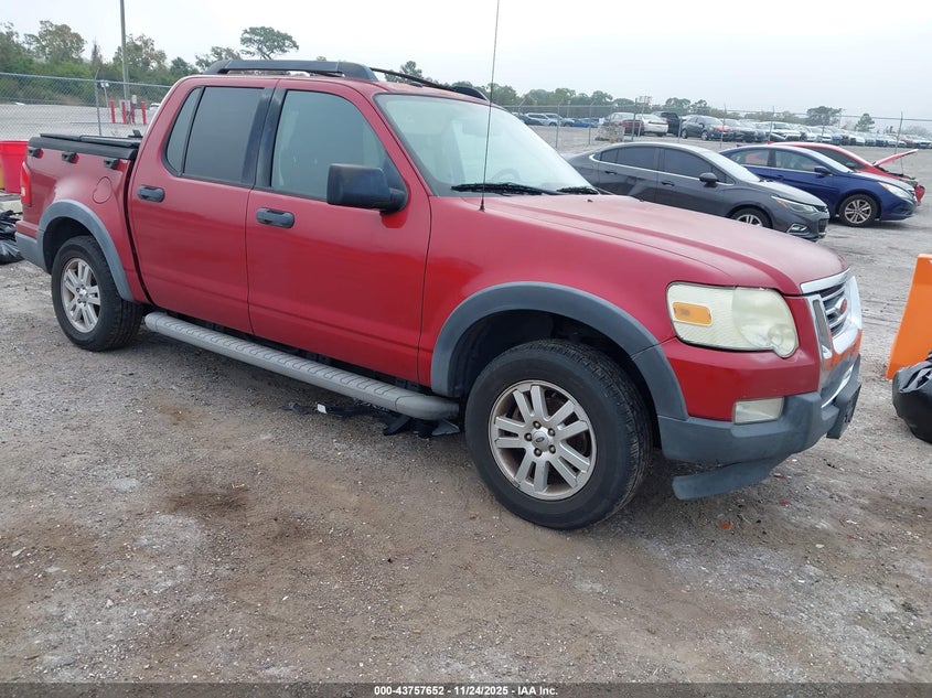 FORD EXPLORER XLT