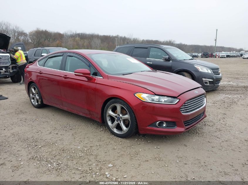FORD FUSION SE