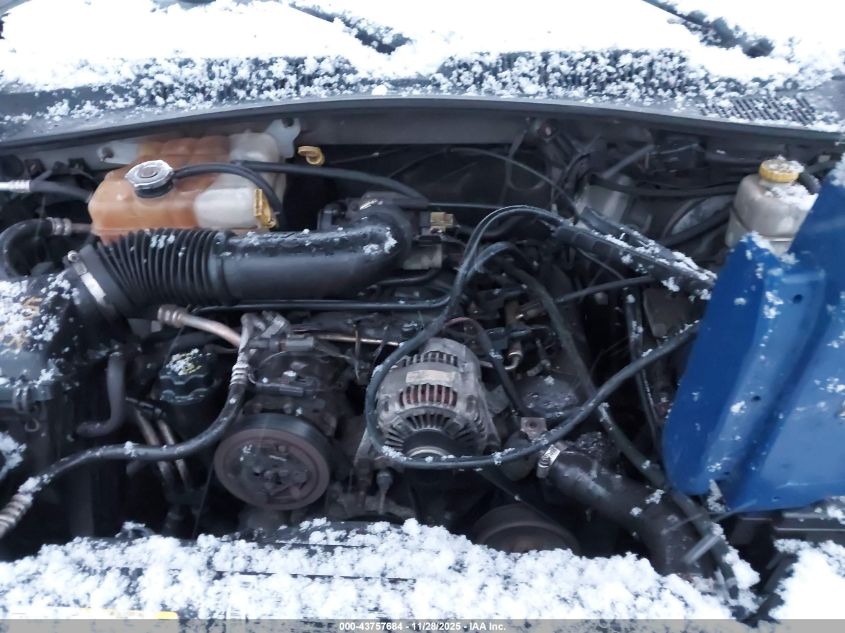 2005 Jeep Liberty Sport VIN: 1J4GL48K15W504638 Lot: 43757684