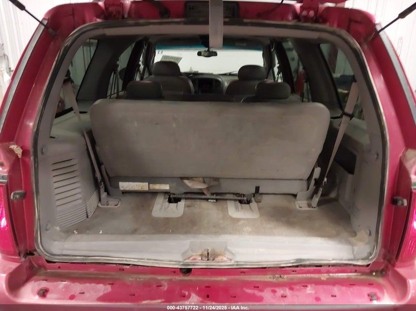 2000 Lincoln Navigator VIN: 5LMFU28A3YLJ41011 Lot: 43757722