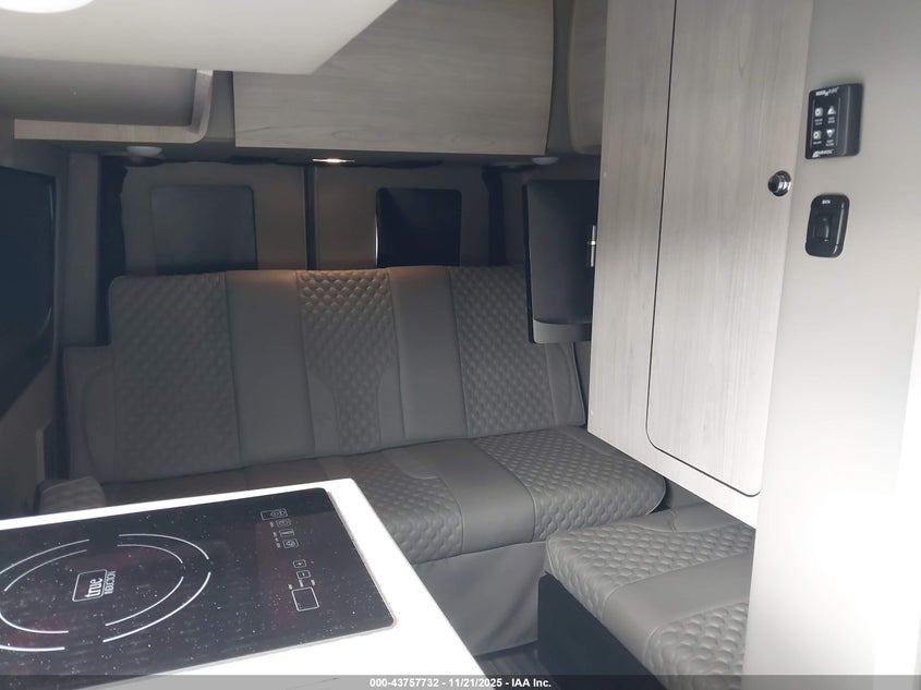 2024 Mercedes-Benz Sprinter 2500 Standard Roof 4-Cyl Diesel Ho VIN: W1X4NBVY4RP625213 Lot: 43757732