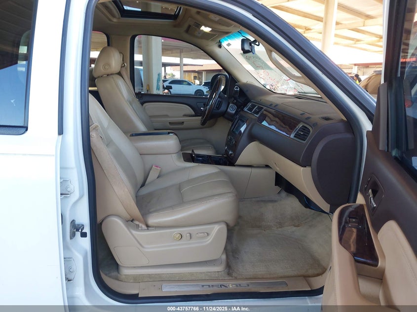 1GKFK63827J360923 2007 GMC YUKON photo no. 5