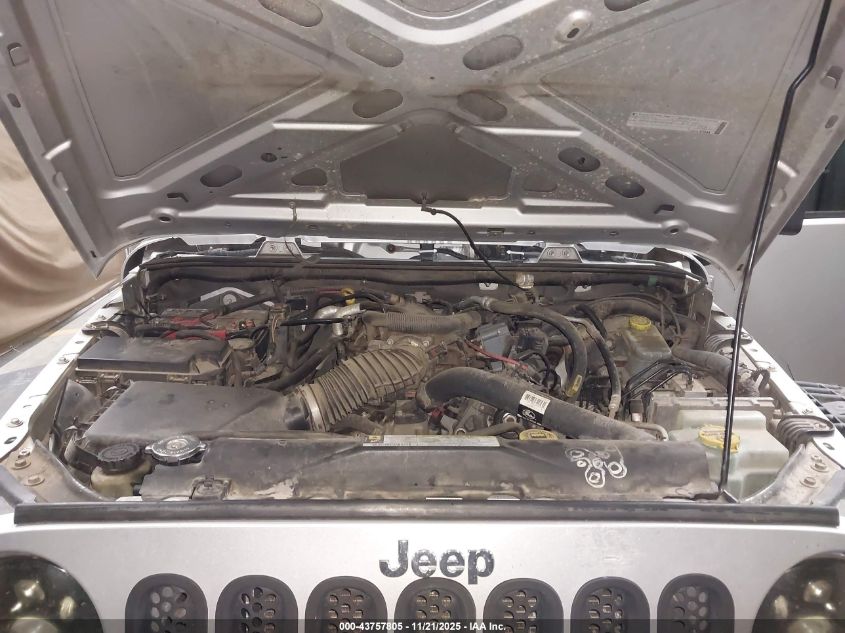 2009 Jeep Wrangler X VIN: 1J4FA24109L708826 Lot: 43757805