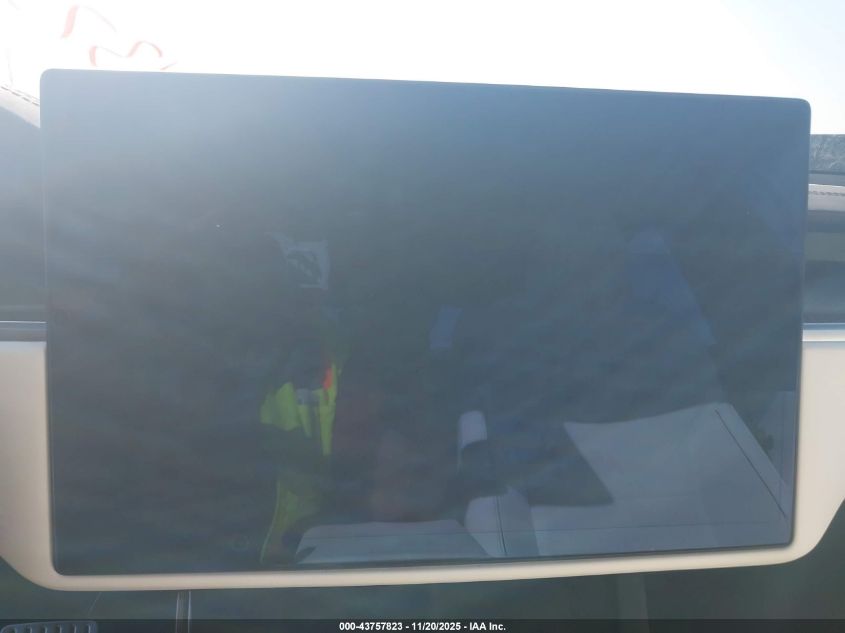 2023 Tesla Model S Plaid Tri Motor All-Wheel Drive VIN: 5YJSA1E67PF528820 Lot: 43757823