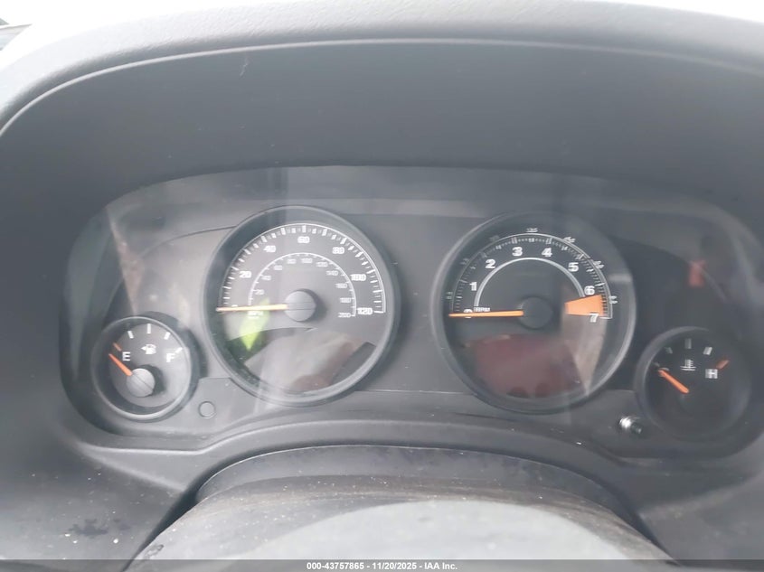 VIN 1C4NJPSB2HD184267 2017 JEEP PATRIOT