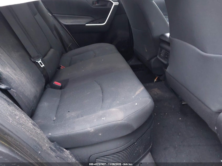 2021 Toyota Rav4 Hybrid Le VIN: 4T3LWRFV9MU033356 Lot: 43757927