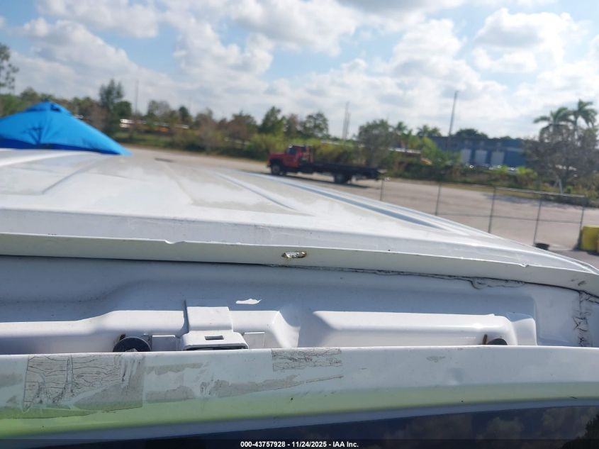 2018 Chevrolet Express 2500 Work Van VIN: 1GCWGAFP2J1288602 Lot: 43757928