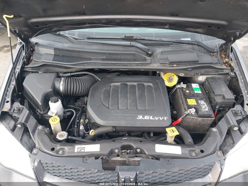 2018 Dodge Grand Caravan Gt VIN: 2C4RDGEG3JR195528 Lot: 43757932