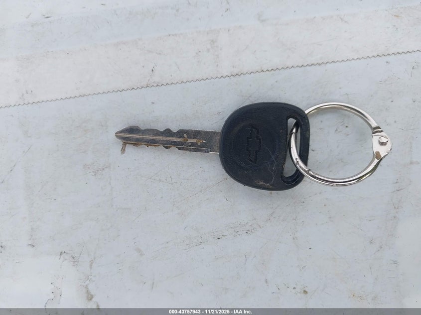 2002 Chevrolet Tahoe Lt VIN: 1GNEK13Z62J110491 Lot: 43757943