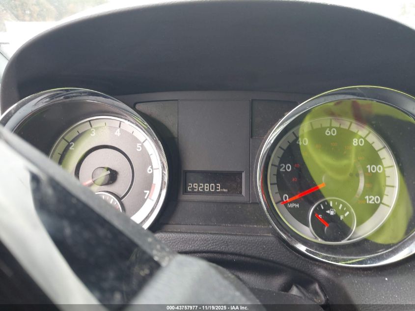 2019 Dodge Grand Caravan Sxt VIN: 2C4RDGCG9KR669308 Lot: 43757977