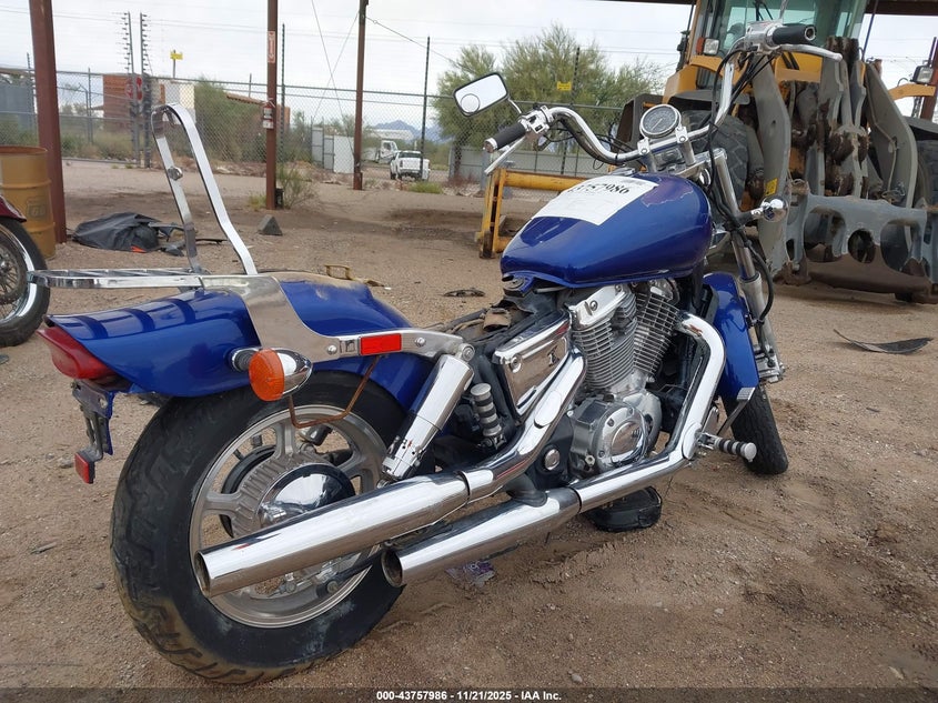 HONDA VT1100 2001