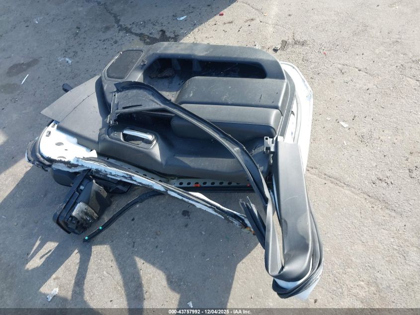 2022 Chevrolet Silverado 3500Hd 4Wd Long Bed Lt VIN: 1GC3YTEYXNF135030 Lot: 43757992