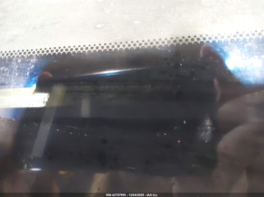 2005 Lexus Ls 430 VIN: JTHBN36F155017695 Lot: 43757995