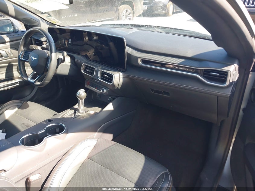 1FAGP8UH8S5110962 2025 FORD MUSTANG photo no. 5