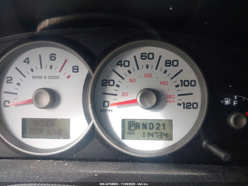 2005 Ford Escape Limited VIN: 1FMCU04125KB11015 Lot: 43758053