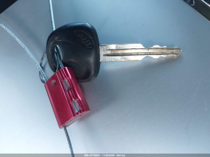 2005 Hyundai Tucson Gl VIN: KM8JM12BX5U221842 Lot: 43758061