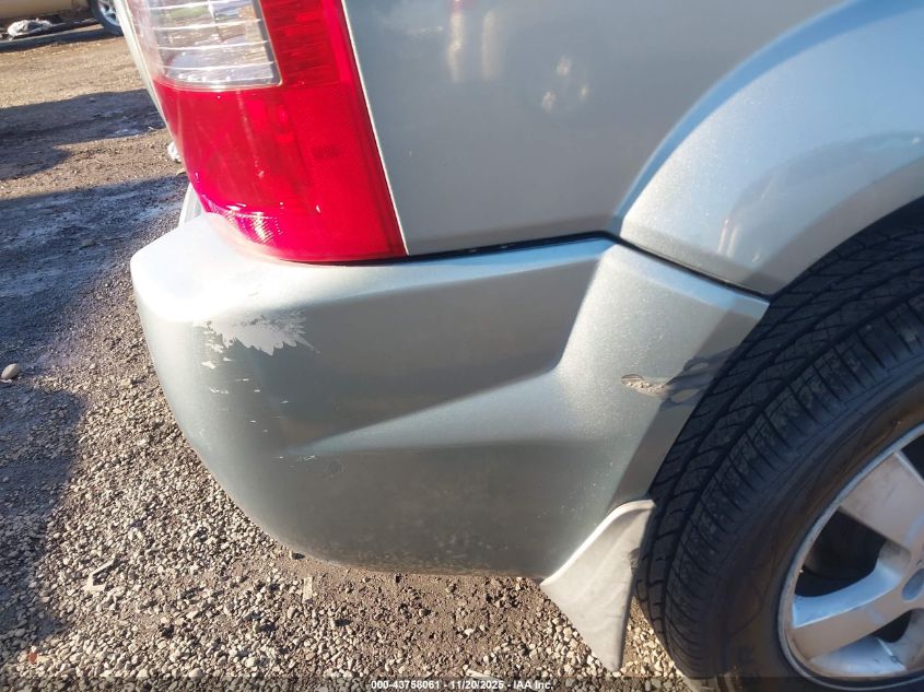 2005 Hyundai Tucson Gl VIN: KM8JM12BX5U221842 Lot: 43758061