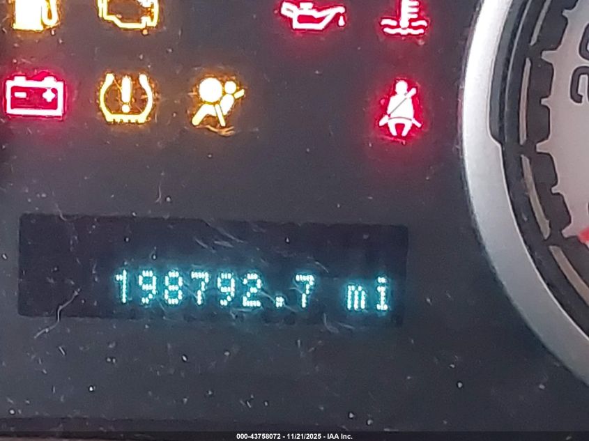 2008 Ford Focus Se/Ses VIN: 1FAHP35N58W243175 Lot: 43758072