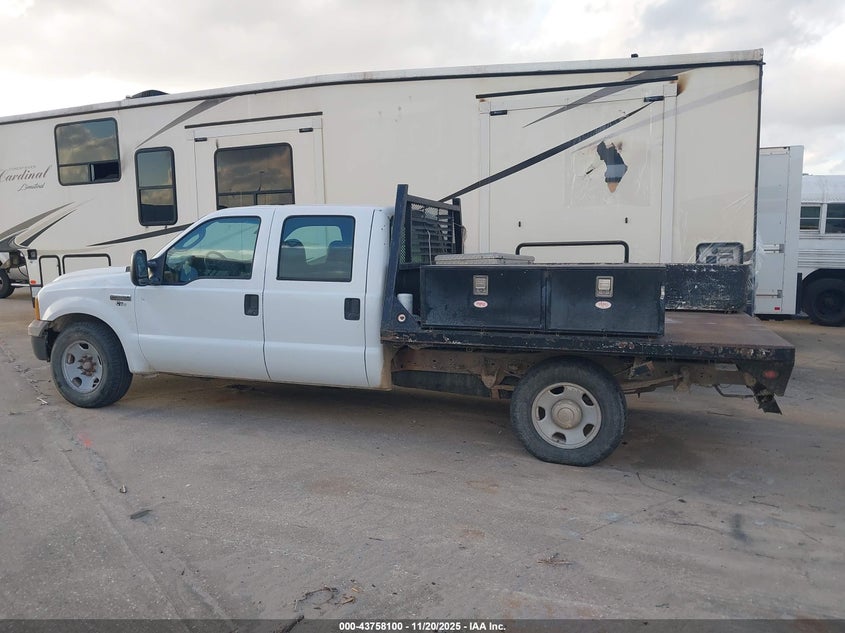 2005 Ford F-350 VIN: 1FTWW30585EA08637 Lot: 43758100