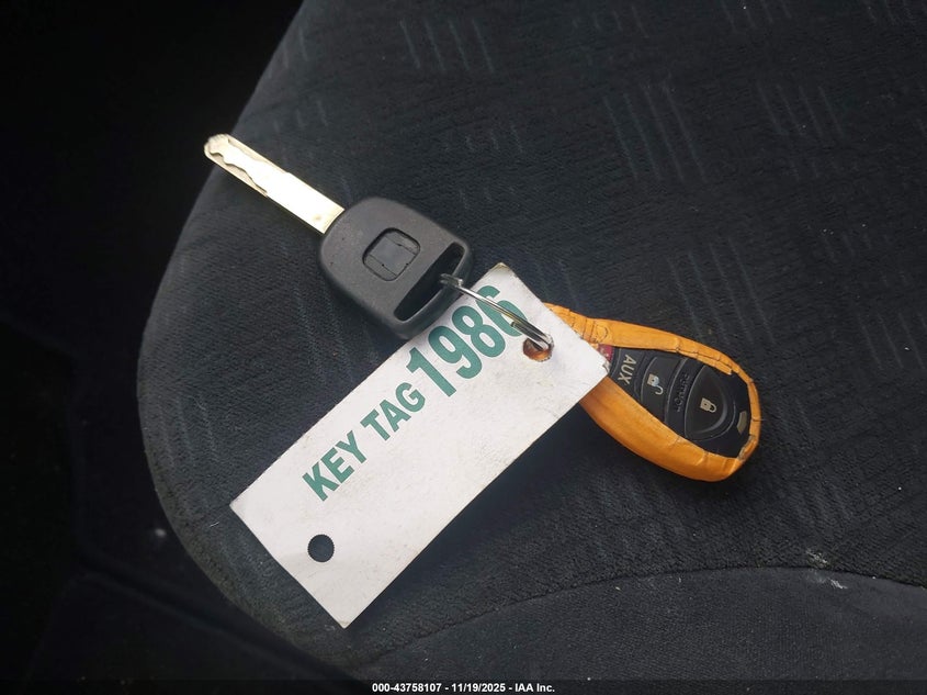 2005 Honda Cr-V Ex VIN: JHLRD78825C039938 Lot: 43758107