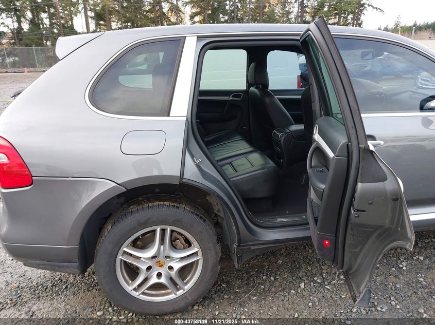 2009 Porsche Cayenne S VIN: WP1AB29P29LA40701 Lot: 43758119