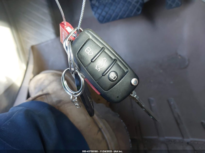 2008 Audi A6 3.2 VIN: WAUDH74F78N137658 Lot: 43758160