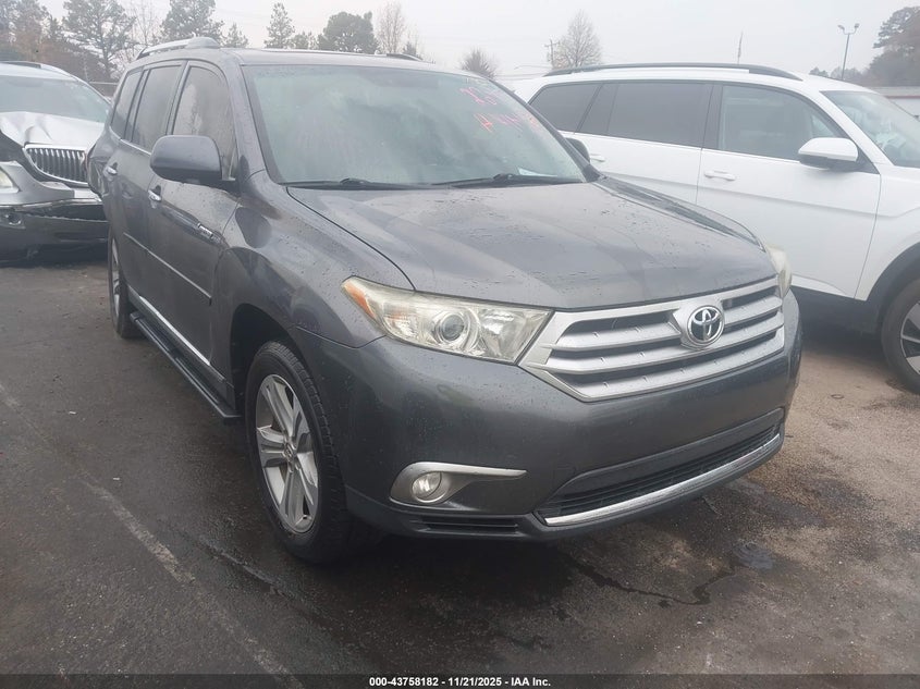 TOYOTA HIGHLANDER LIMITED V6