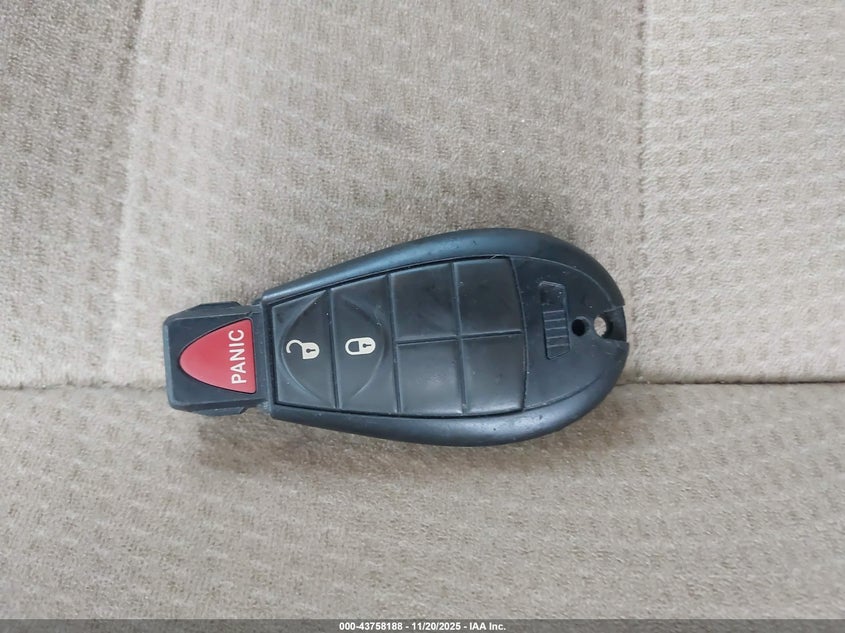 2015 Dodge Grand Caravan American Value Pkg VIN: 2C4RDGBG4FR682541 Lot: 43758188