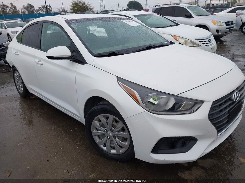 HYUNDAI ACCENT SE