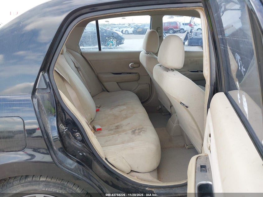 2009 Nissan Versa 1.8S VIN: 3N1BC11E79L395975 Lot: 43758226