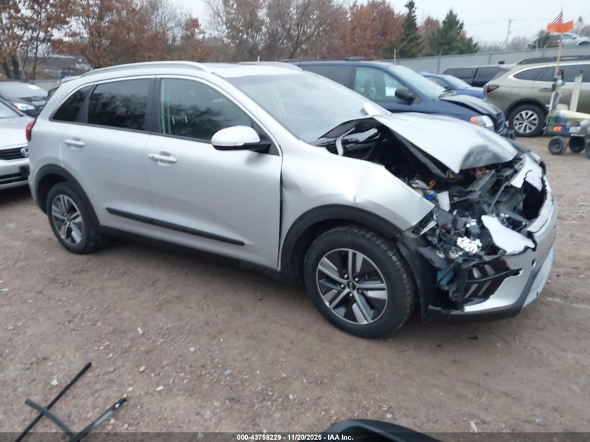 KIA NIRO EX PREMIUM