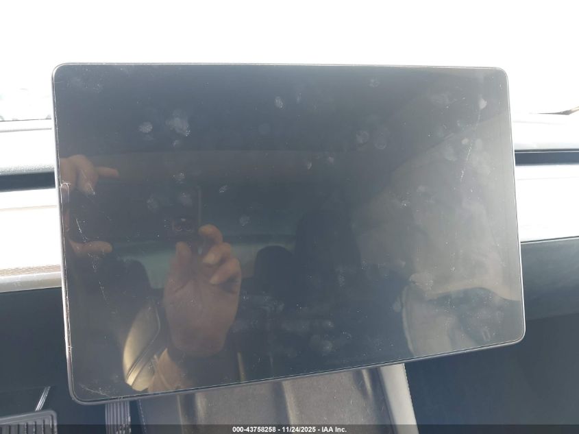 2021 Tesla Model 3 Standard Range Plus Rear-Wheel Drive VIN: 5YJ3E1EAXMF955496 Lot: 43758258