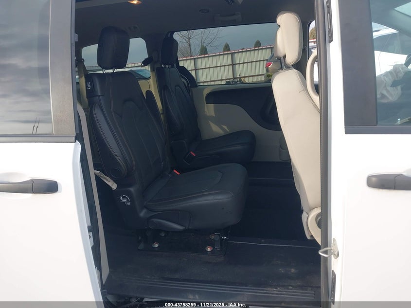 2019 Dodge Grand Caravan Se VIN: 2C7WDGBG1KR728553 Lot: 43758259