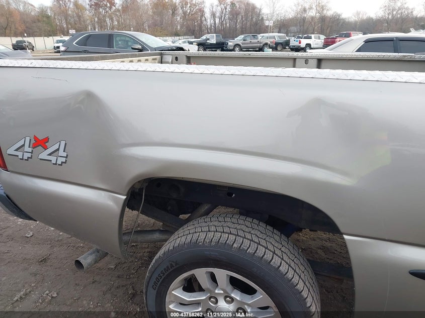 2002 GMC Sierra 1500 Sl VIN: 1GTEK14T22E213127 Lot: 43758262