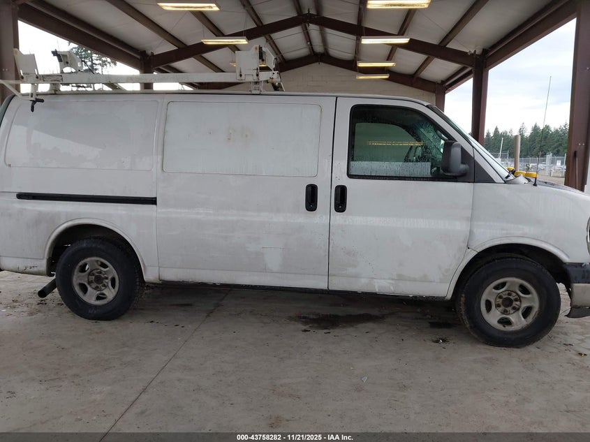 2006 Chevrolet Express Work Van VIN: 1GCFG15X261220499 Lot: 43758282