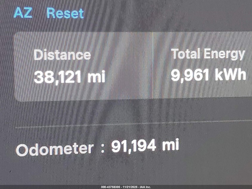 2018 Tesla Model 3 Long Range/Mid Range VIN: 5YJ3E1EA4JF122868 Lot: 43758300