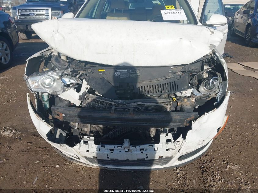 2008 Volkswagen Passat Komfort VIN: WVWAK73C08E187574 Lot: 43758333