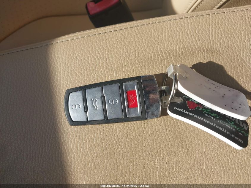 2008 Volkswagen Passat Komfort VIN: WVWAK73C08E187574 Lot: 43758333