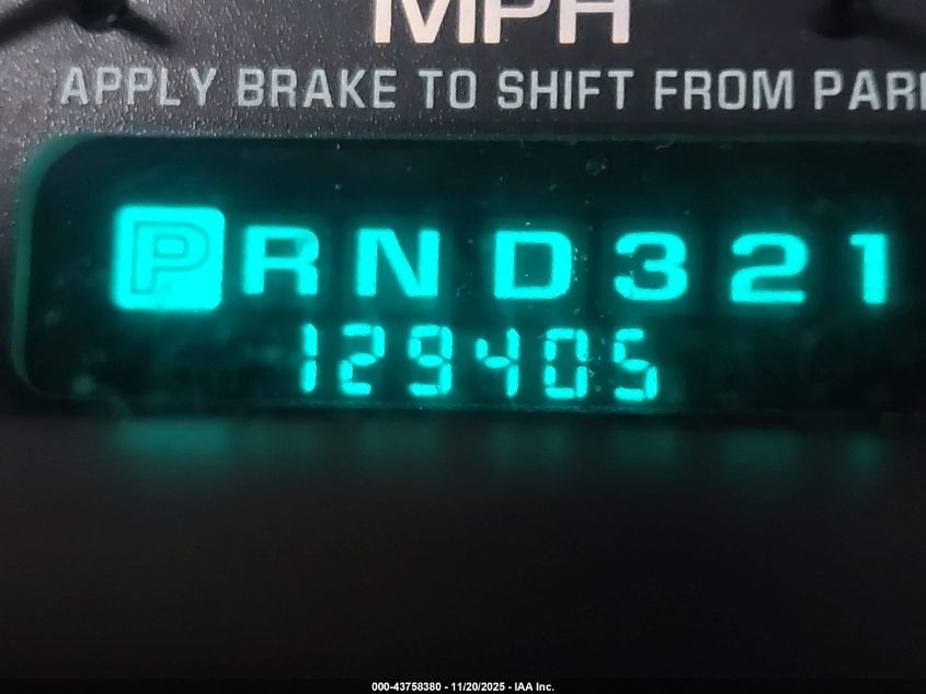 2002 Chevrolet Avalanche 1500 VIN: 3GNEC13T72G281678 Lot: 43758380