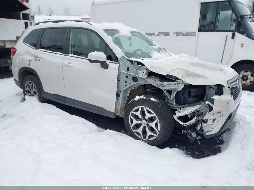 SUBARU FORESTER PREMIUM