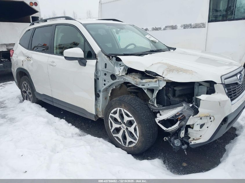 2021 Subaru Forester Premium VIN: JF2SKAFC1MH418683 Lot: 43758452