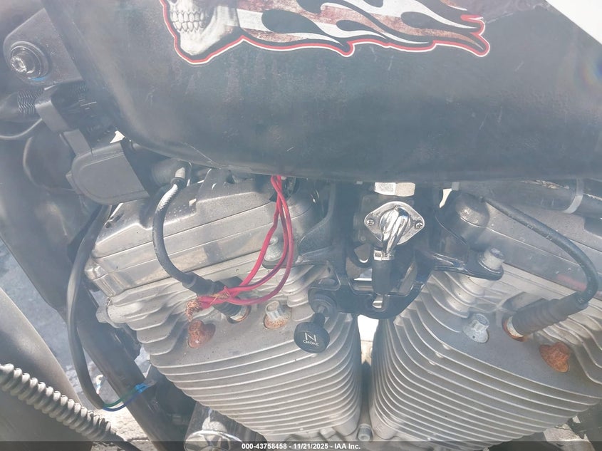 2002 Harley-Davidson Xl883 C VIN: 1HD4CJM132K127302 Lot: 43758458