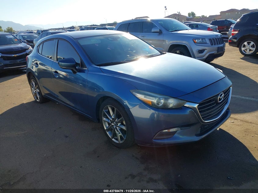 MAZDA 3 TOURING