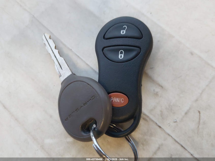 2001 Chrysler Pt Cruiser VIN: 3C8FY4BB71T579886 Lot: 43758489