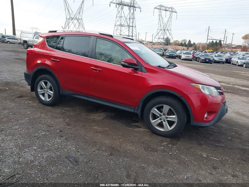TOYOTA RAV4 XLE