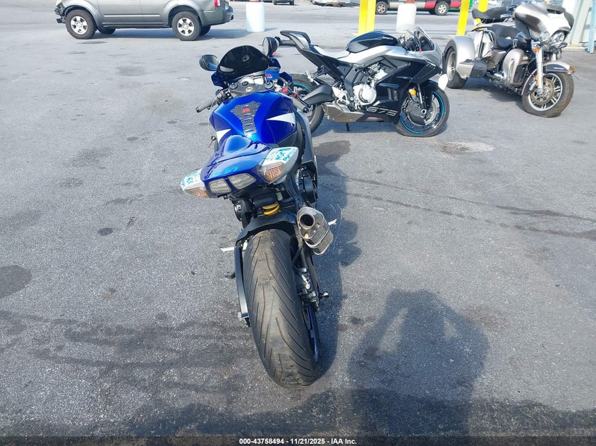 2006 Suzuki Gsx-R750 K6 VIN: JS1GR7KAX62103579 Lot: 43758494