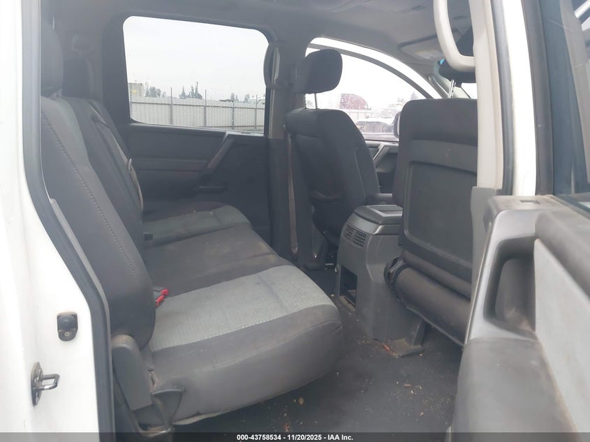 2005 Nissan Titan Se VIN: 1N6AA07B15N521468 Lot: 43758534