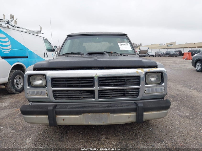 1993 Dodge Ramcharger Ad-150 VIN: 3B4GE17Y7PM103681 Lot: 43758559