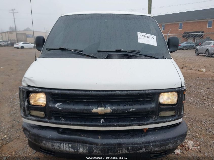 2000 Chevrolet Express VIN: 1GCFG25M0Y1230818 Lot: 43758569